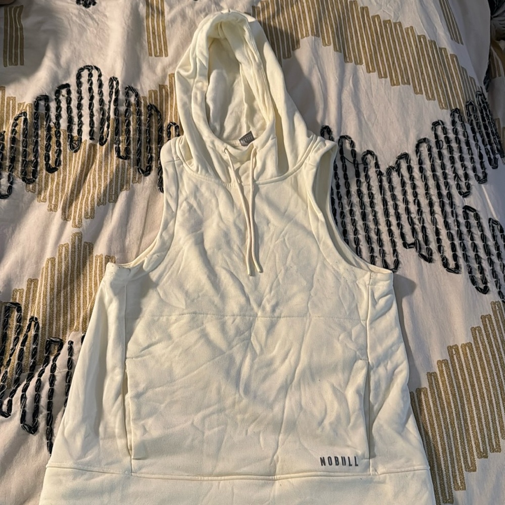 Nobull sleeveless sweatshirt